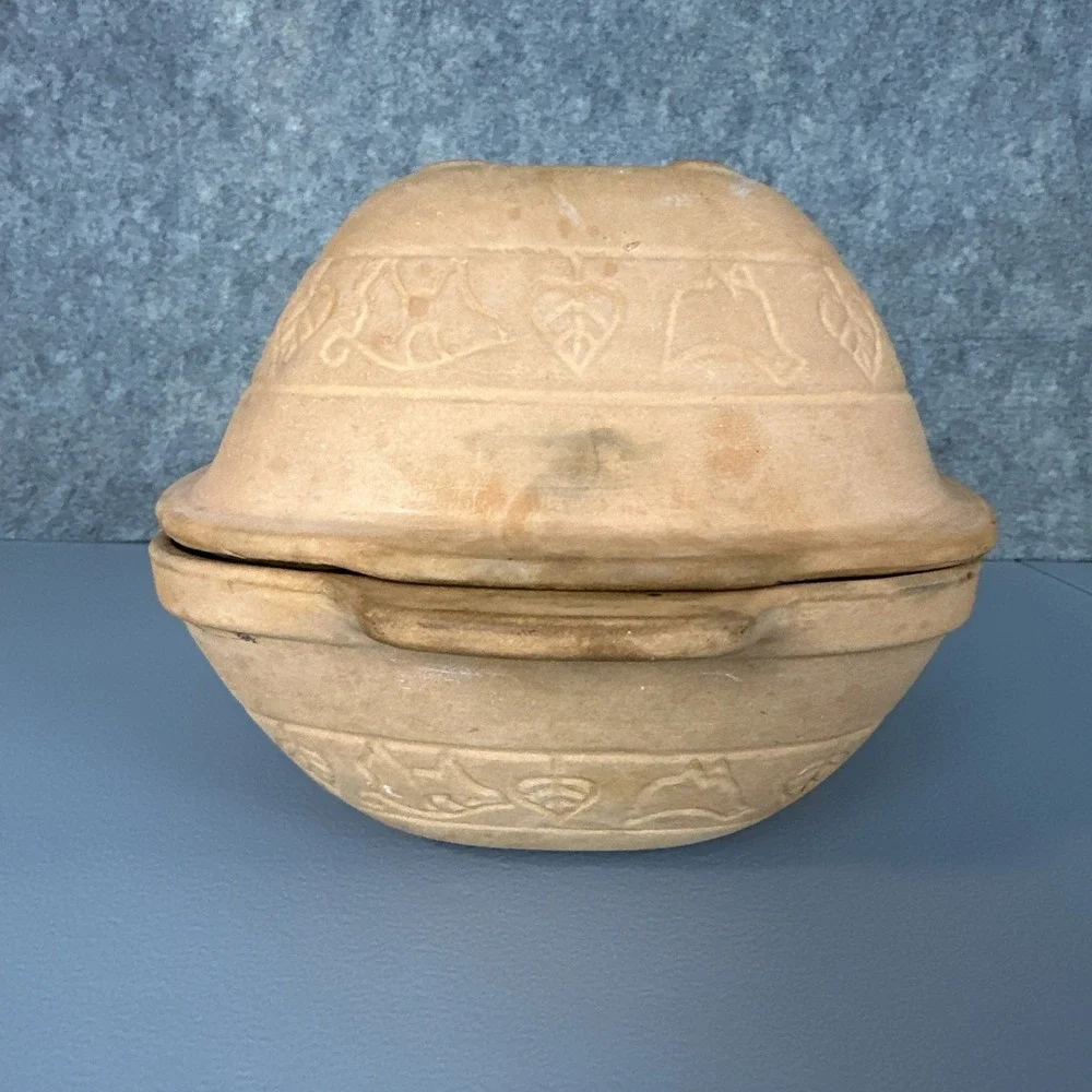 Romertopf 110 TerraCotta 10x7x6 Bread Clay Baker Roaster Dutch Oven Rico USA